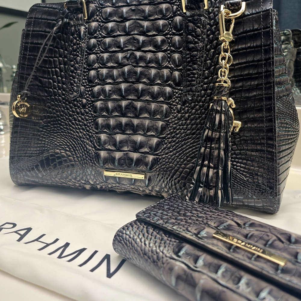 Brahmin Grey Finley Satchel Handbag Melboure Embossed with Matching Wallet